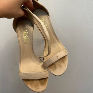 Lulu's Nude Suede Heels